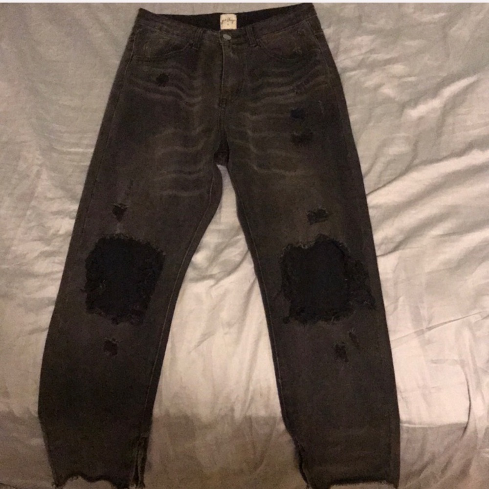 SOLD!!!! princess polly black ripped jeans